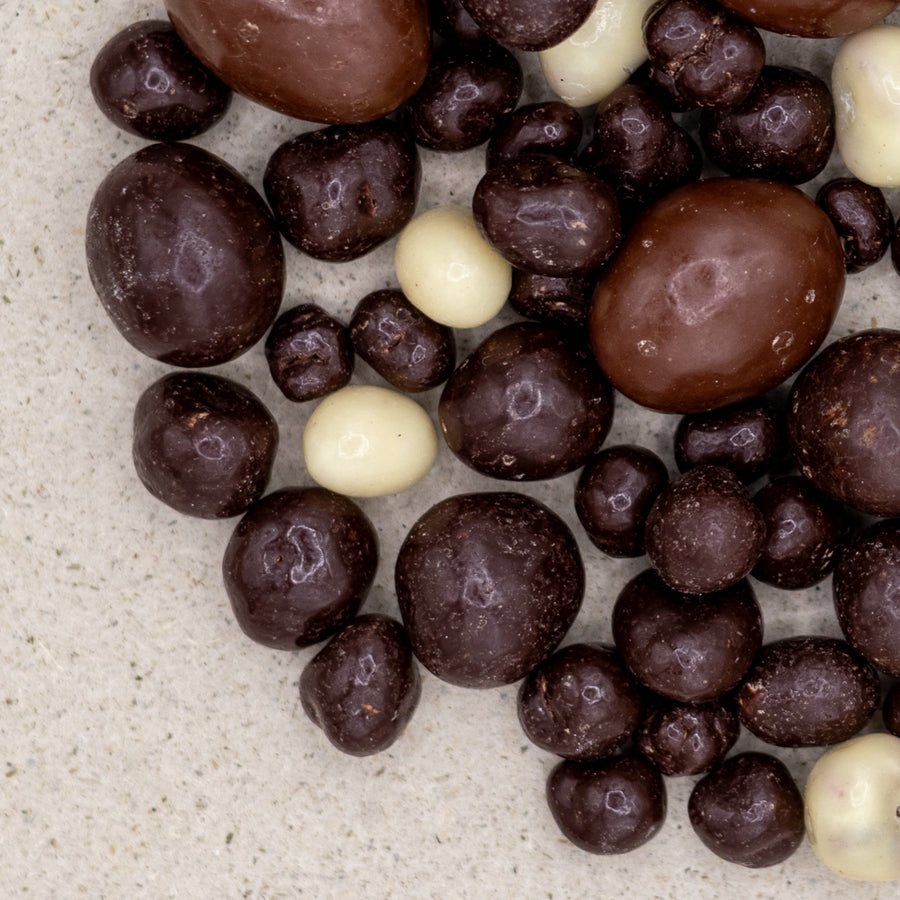 Schokolierte Bio Beeren, in 2erlei Schokolade (vegan)